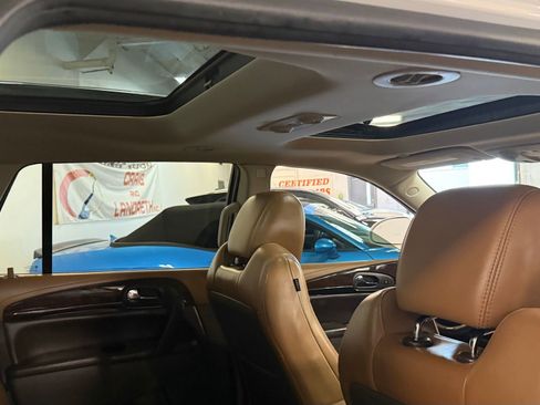 Used 2015 Buick Enclave Leather FWD image 27