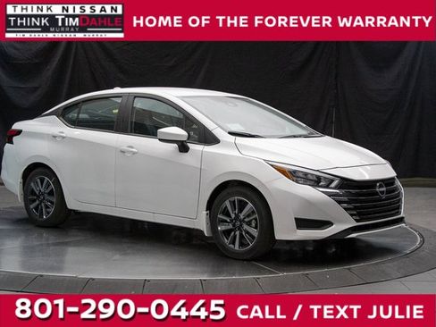 New 2025 Nissan Versa SV w/ Trunk Package image 1