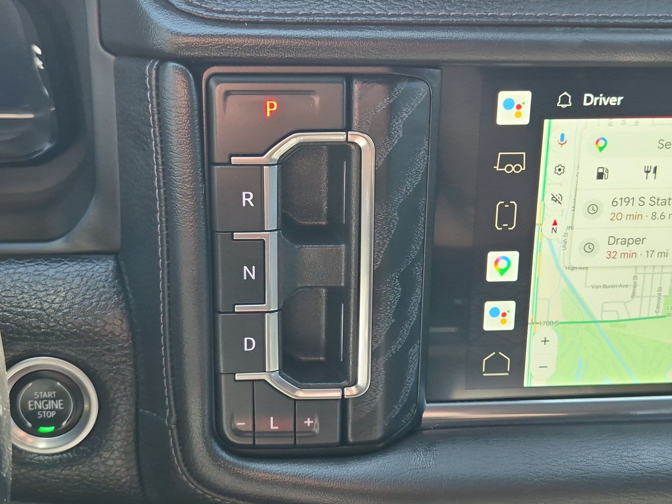 Used 2022 GMC Yukon Denali AWD/4WD image 23