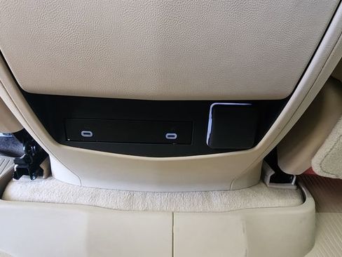 Used 2024 Cadillac Escalade ESV Premium Luxury w/ LPO, Floor Liner Package AWD/4WD image 25