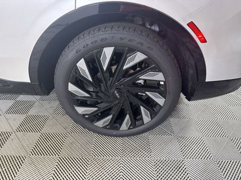 New 2025 Lincoln Nautilus Reserve w/ Jet Appearance Package image 29