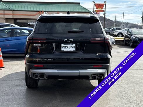 Used 2025 Chevrolet Traverse LT w/ Sun and Wheel Package image 4