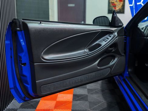 Used 2004 Ford Mustang Mach 1 image 24