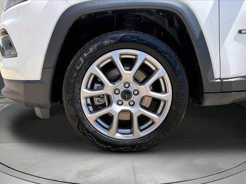Used 2025 Jeep Compass Limited AWD/4WD image 33