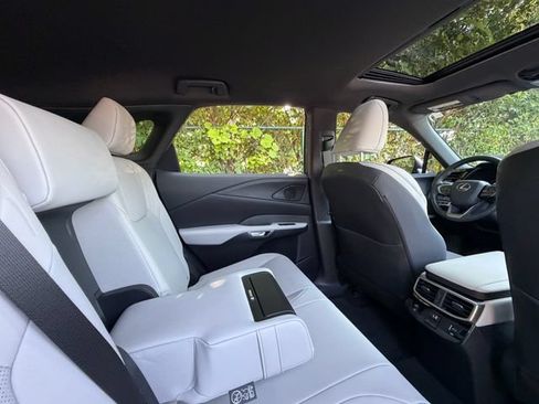 Certified 2024 Lexus RX 350 Premium w/ Cold Area Package FWD image 38