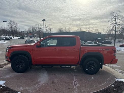 New 2026 Nissan Frontier PRO-4X w/ Pro-4x Convenience Package image 3