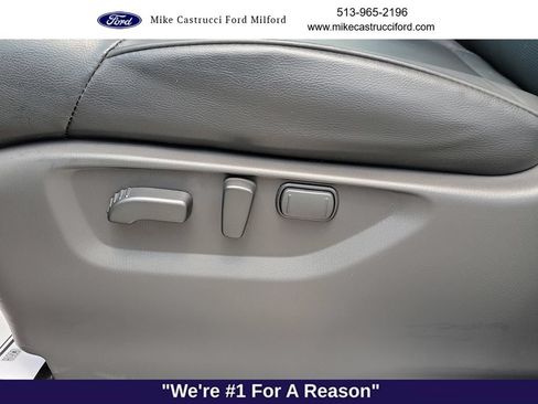 Used 2023 Nissan Armada SL w/ Captain's Chairs Package AWD/4WD image 19