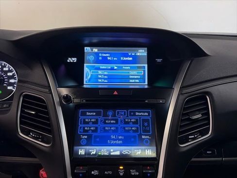 Used 2018 Acura RLX w/ Technology Package image 23