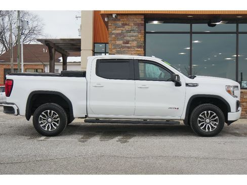 Used 2019 GMC Sierra 1500 AT4 w/ AT4 Premium Package image 2