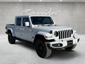 Used 2023 Jeep Gladiator Overland video 2