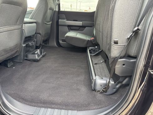 Used 2024 Ford F150 XLT image 11