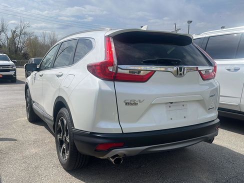 Used 2018 Honda CR-V Touring image 4