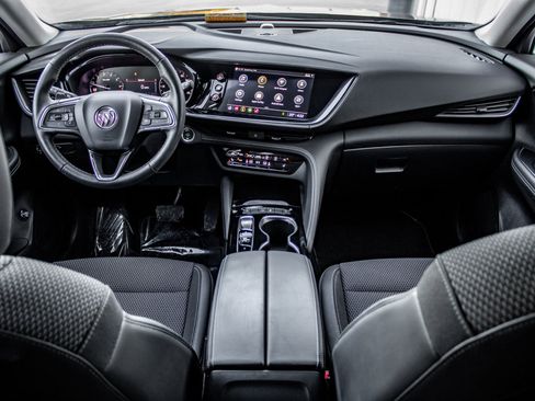 Used 2023 Buick Envision Preferred image 19