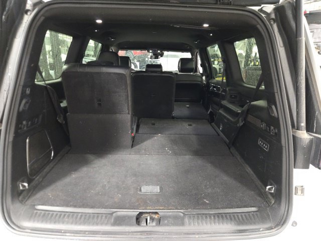 Used 2022 Jeep Wagoneer Series III AWD/4WD image 11