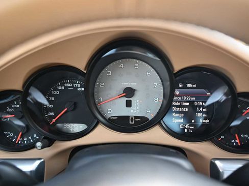 Used 2012 Porsche 911 Carrera S image 17