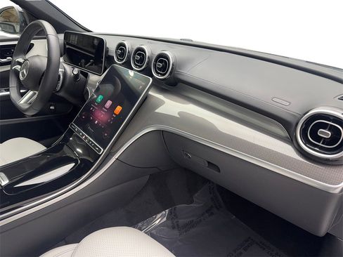 Used 2025 Mercedes-Benz C 300 Sedan image 49