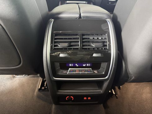 Certified 2025 BMW X5 xDrive40i image 19