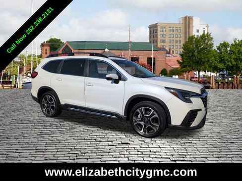 Used 2023 Subaru Ascent Limited AWD/4WD image 1