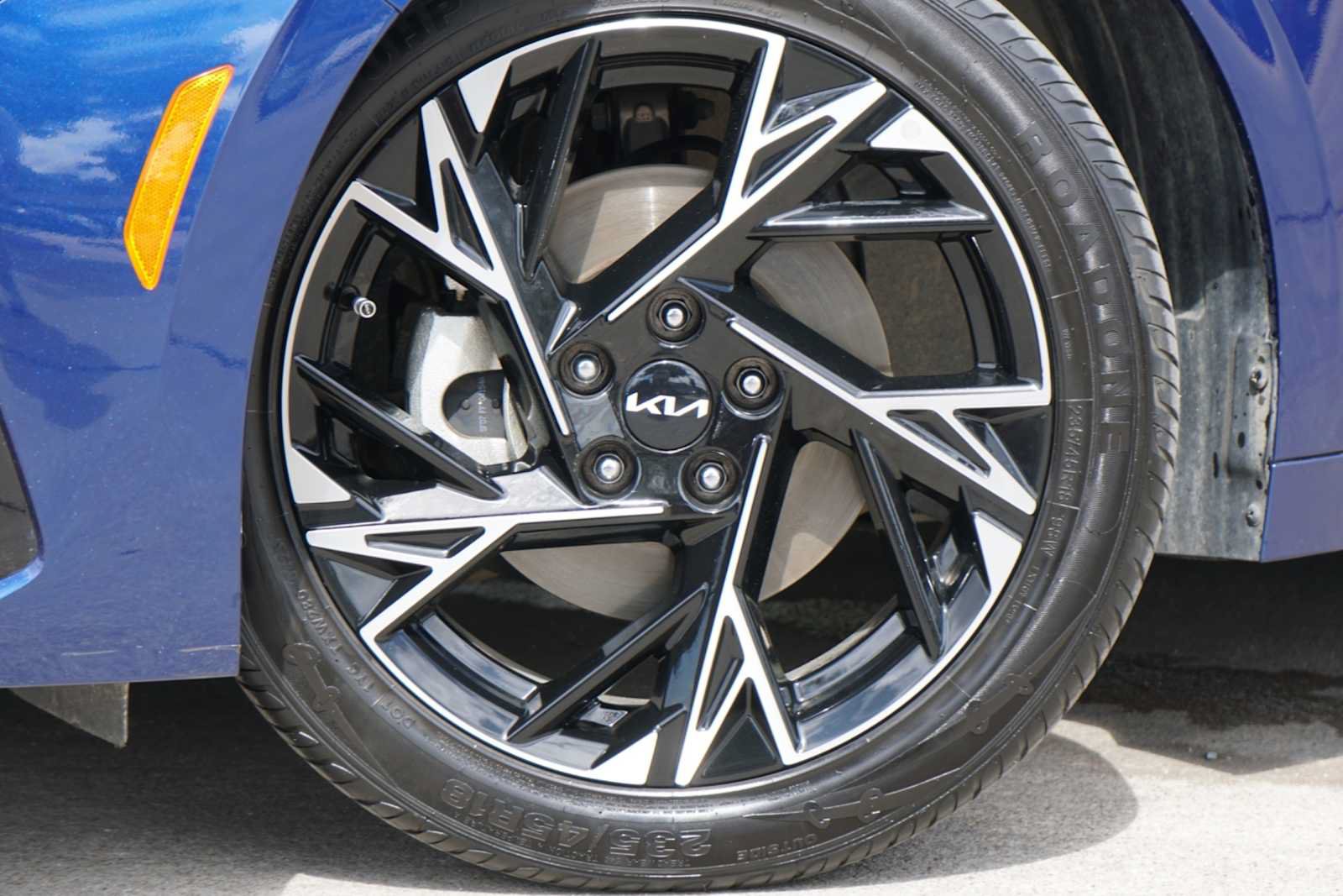Used 2025 Kia K5 GT-Line FWD image 2