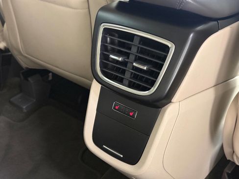 Used 2020 Lincoln Nautilus Reserve w/ Equipment Group 201A image 33