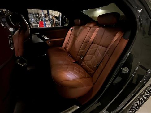 Certified 2025 BMW 760i xDrive 760i xDrive w/ Executive Package image 19