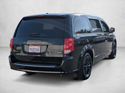 Used 2020 Dodge Grand Caravan GT image 5