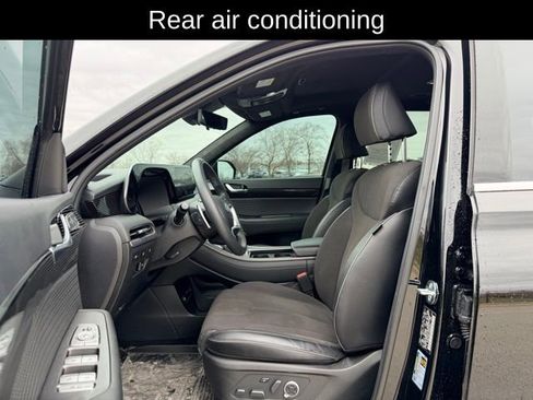Used 2025 Hyundai Palisade Calligraphy image 8