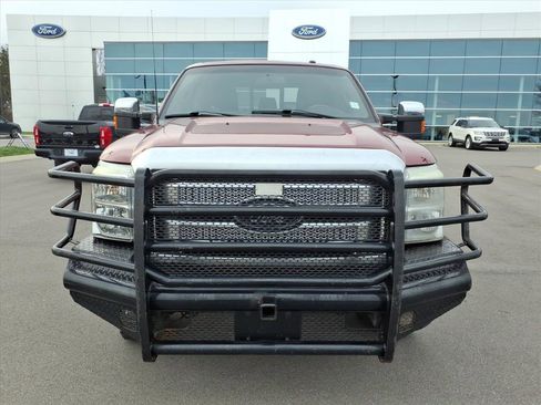Used 2014 Ford F250 Platinum w/ FX4 Off-Road Package image 8