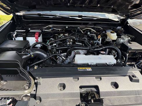 Certified 2025 Toyota Tacoma SR5 RWD image 23