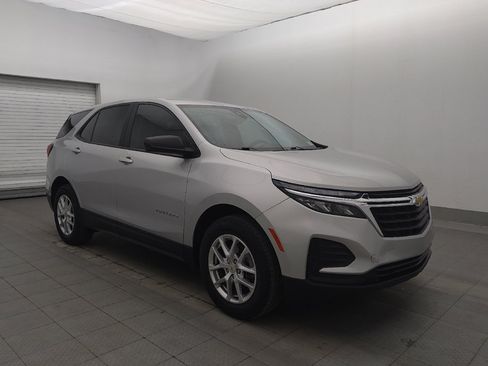 Used 2022 Chevrolet Equinox LS AWD/4WD image 11