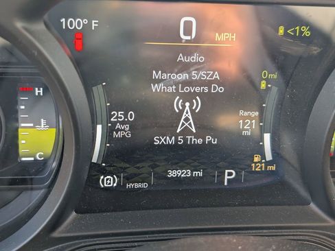 Used 2024 Jeep Wrangler Unlimited AWD/4WD image 4