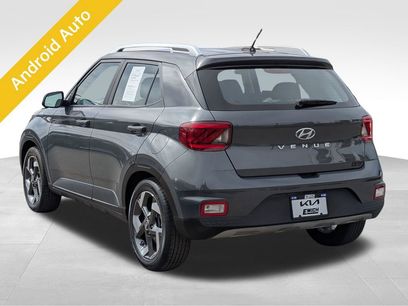 Used 2024 Hyundai Venue SEL