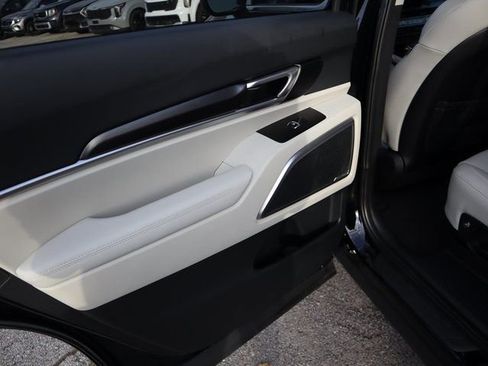 New 2025 Kia Telluride S image 12