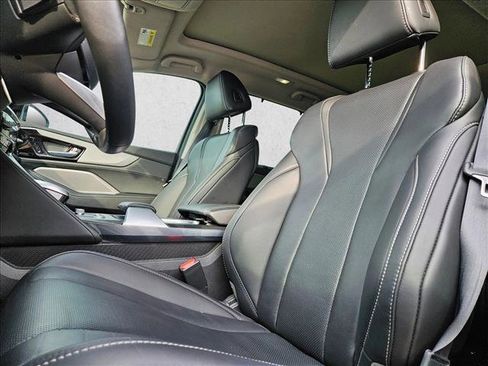 Used 2023 Acura MDX SH-AWD w/ Technology Package image 10