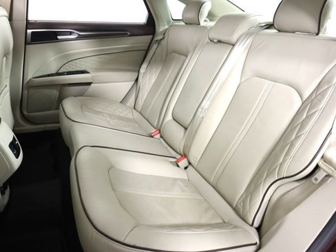 Used 2017 Ford Fusion Platinum image 36