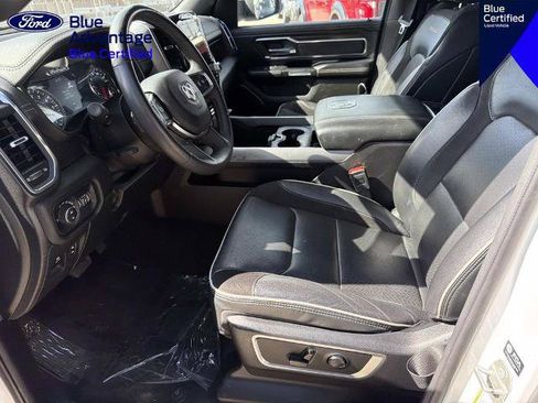 Used 2025 RAM 1500 Laramie AWD/4WD image 17