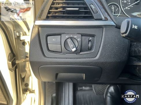 Used 2015 BMW 320i Sedan image 17