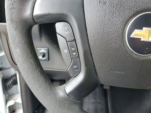 Used 2014 Chevrolet Express 2500 w/ Express Access Plus Package image 17