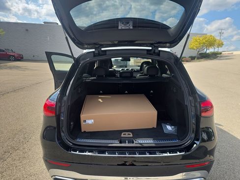 New 2026 Mercedes-Benz GLC 300 4MATIC image 22