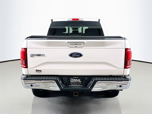 Used 2017 Ford F150 Lariat w/ Equipment Group 502A Luxury AWD/4WD image 12