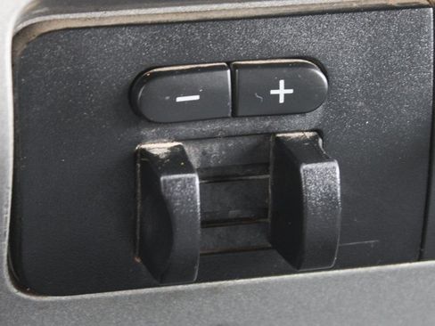 Used 2016 Ford F550 4x4 Crew Cab Super Duty image 34