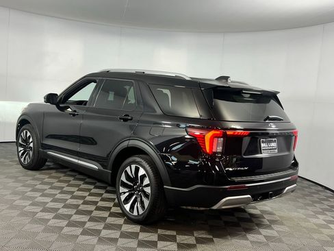 Used 2025 Ford Explorer Platinum w/ LUX Leather Package image 8
