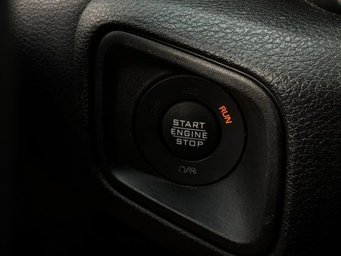 Used 2025 Jeep Wrangler Unlimited Sport AWD/4WD image 25