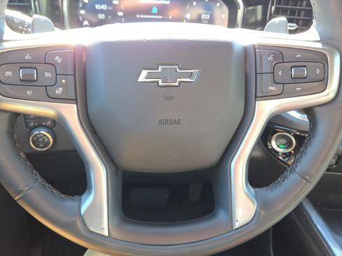 Used 2025 Chevrolet Silverado 1500 LT Trail Boss w/ Convenience Package II AWD/4WD image 33