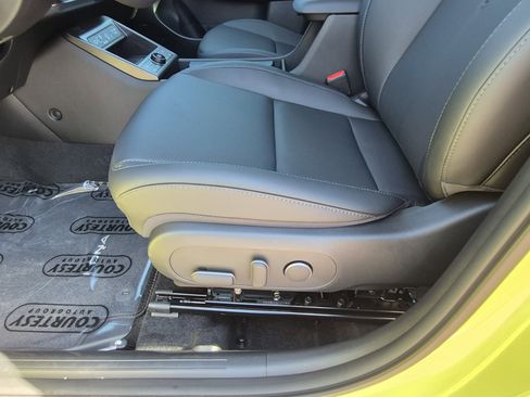 New 2026 Hyundai Kona Limited FWD image 20