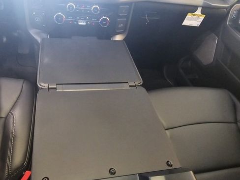 New 2025 Ford F150 XLT w/ Equipment Group 303A High image 28