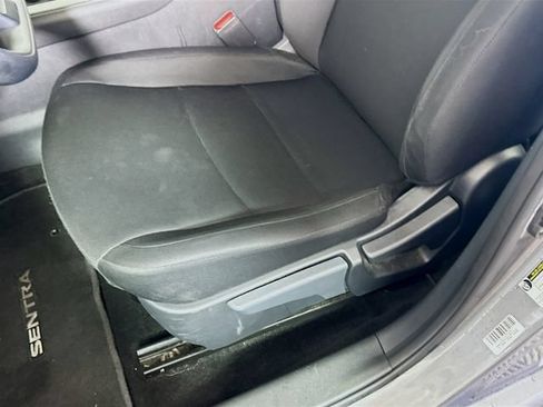 Used 2025 Nissan Sentra S FWD image 20