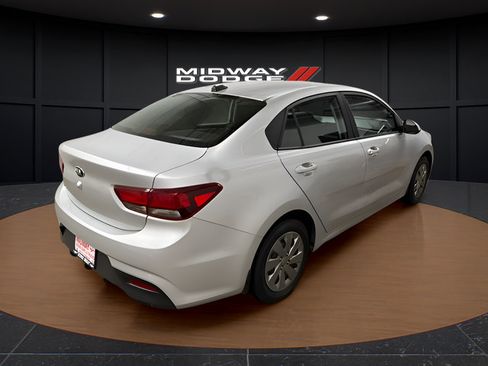 Used 2020 Kia Rio LX FWD image 4