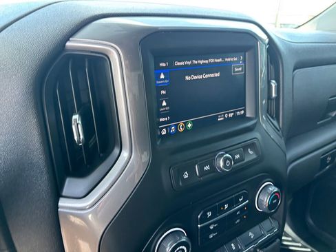 Certified 2023 Chevrolet Silverado 1500 Custom Trail Boss w/ LPO, Dark Essentials Package AWD/4WD image 16
