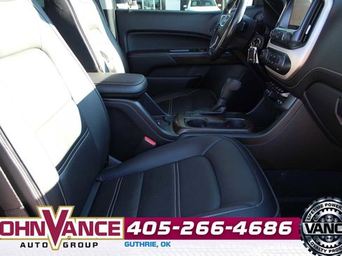Used 2020 GMC Canyon Denali image 17